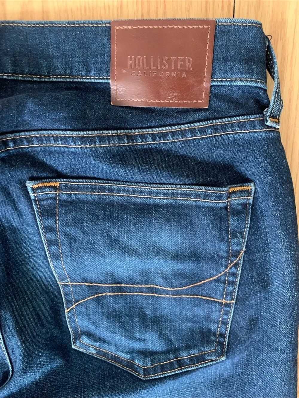 Hollister California Men’s Straight Leg Dark Denim Blue Jeans Epic Flex 32x34